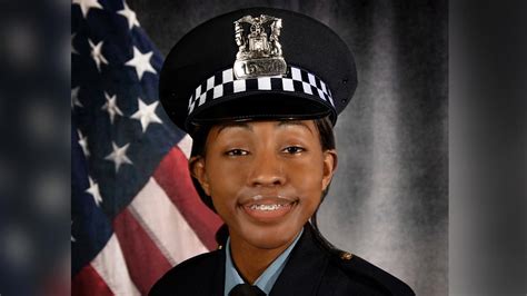 Off-duty Chicago police officer fatally shot after her shift